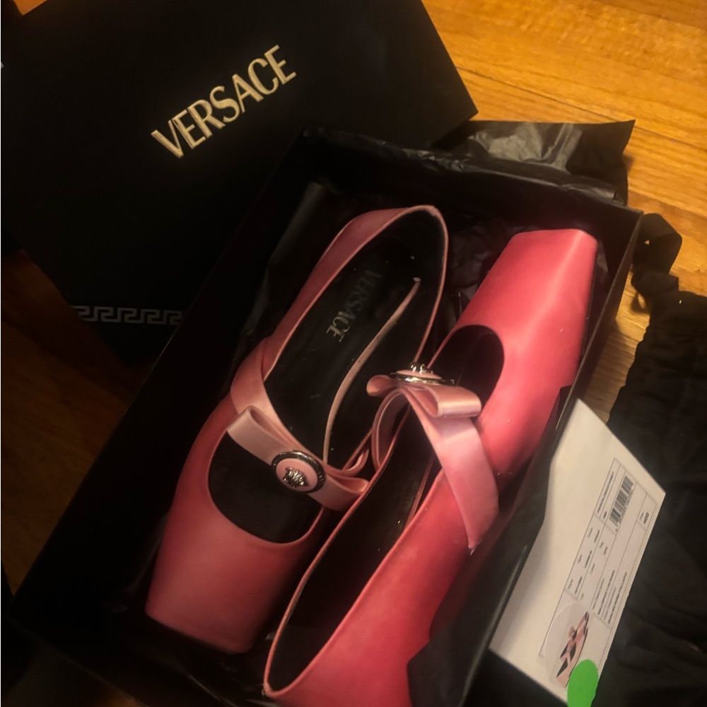 Versace Pink Women's ballet flats with medusa head bows - Picture 3 of 12